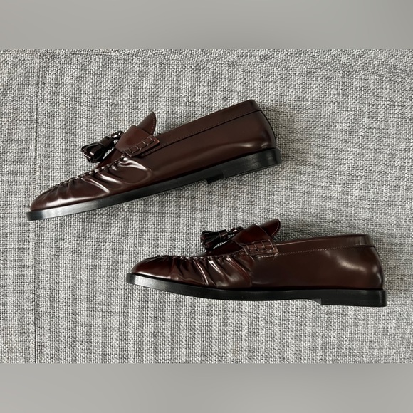 THE ROW Mens Tassel Calfskin Loafer Espresso - Picture 4 of 11